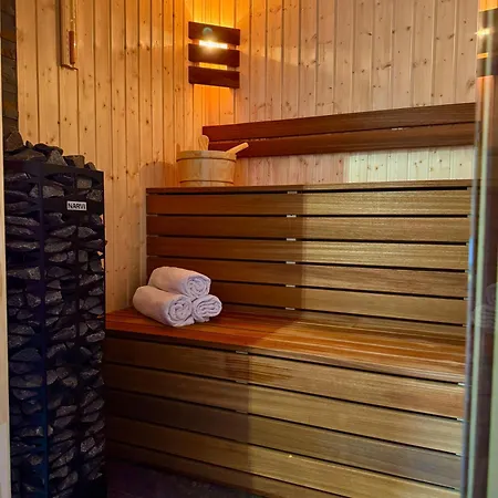 Pokoje, & Sauna Siodemka *